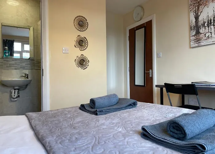 Anazing Studios 2 - North East London - Chingford
