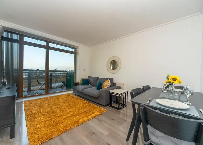 Riverside Amazing Flat In Close To The O2 - Pass The Keys
