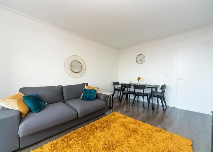 Riverside Amazing Flat In London Close To The O2 - Pass The Keys