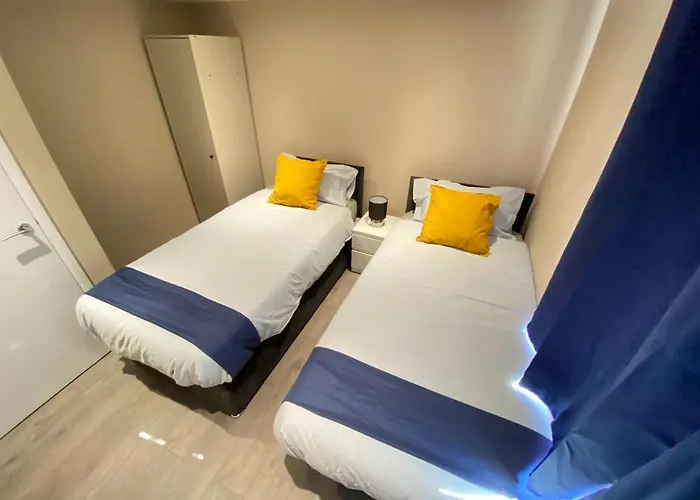 Stunning 1 Bedroom Flat In Wood Green Londra