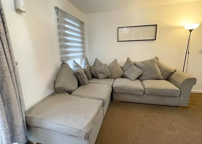 Cosy One Bedroom Flat In London