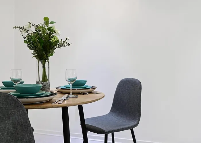 Khayat Homes - The Cosmo - Two Bed London