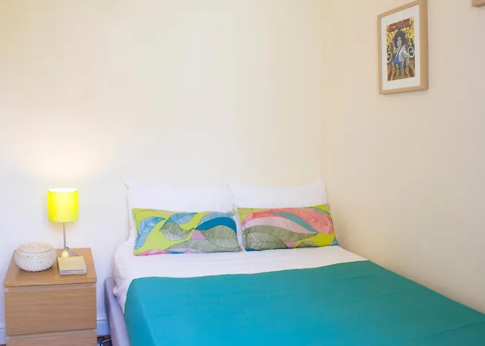 Fantastic Stays At Camden Londres