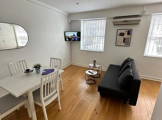 2B Soho Studios By Indigo Flats Sleeps 4 Londra