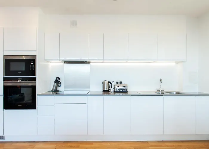 Clover Court By Aeria Apartments