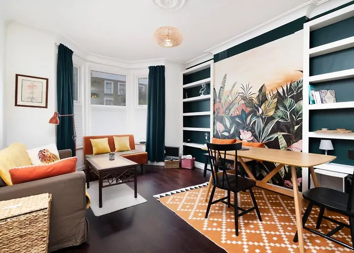 1Br Flat In Hammersmith London