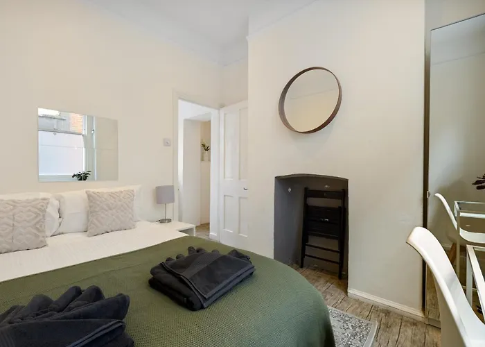 Heart Of London: 3 Bed Near Oxford St And Subway