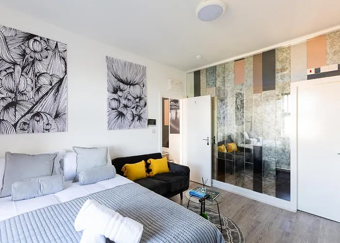 Cosy Central Studio Apartment Zone 2  Londra