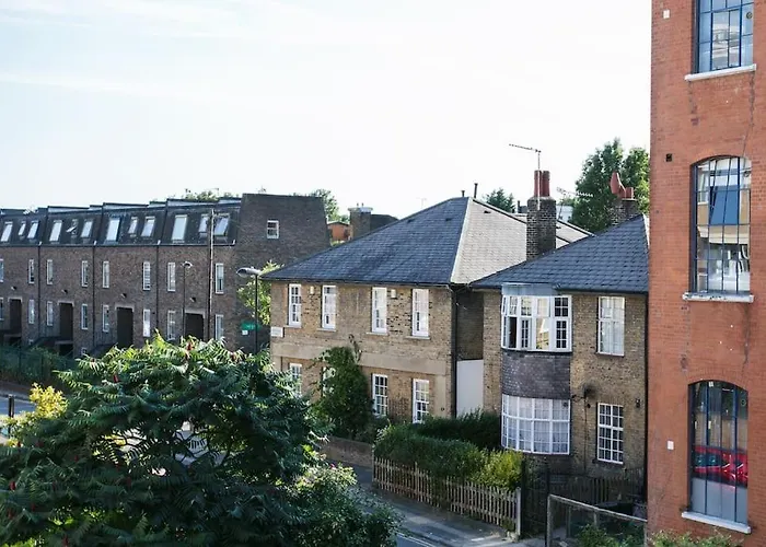Lovely 1 Bedroom Apartment W/ Balcony In Dalston