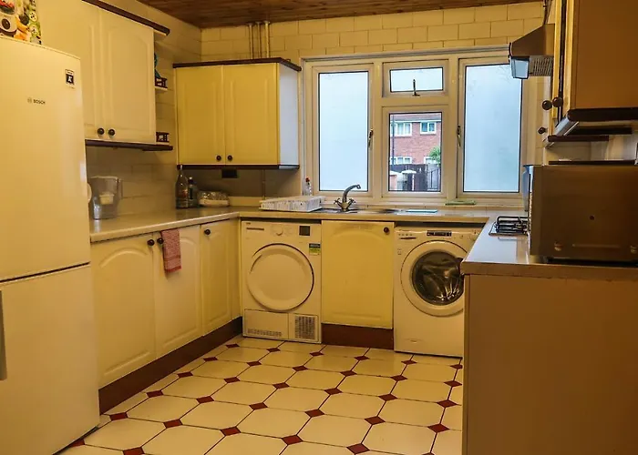 Cozy Double Room - Only Room London