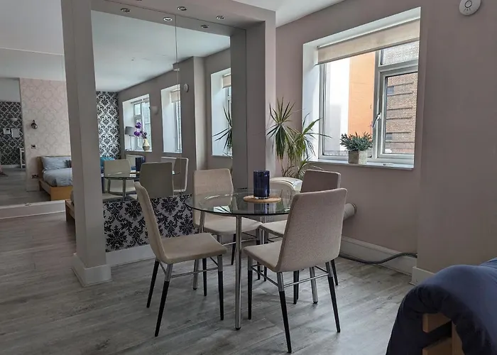 Flat In Camden Town