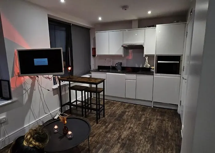 Cosy Studio Flat In North London
