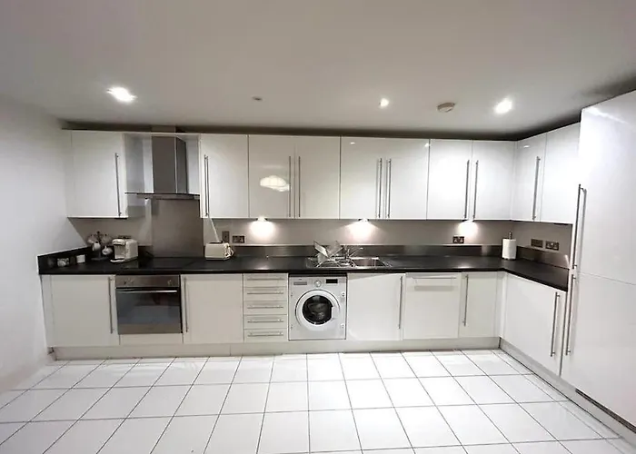 O2 Excel City Airport Apartment
