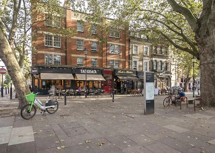 Sun Drenched 1 Bedroom Apartment In Farringdon