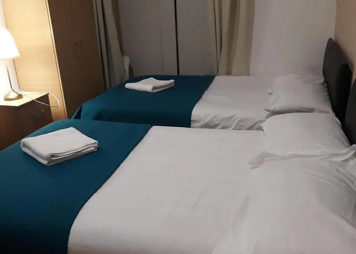 King Garden Hotel