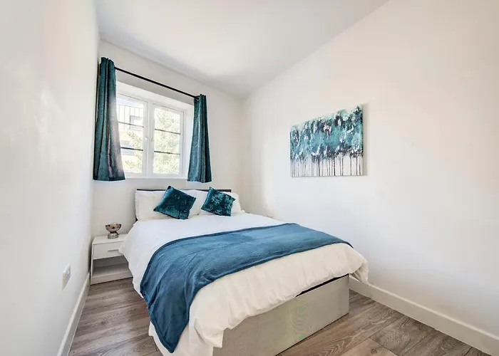 2 Bedroom Apartment With Large Rooms And Wi-Fi