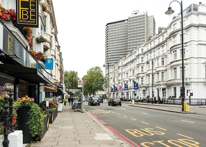 Superb Flat In South Kensington