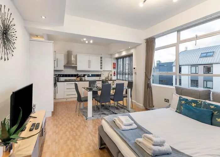 Central Located Apartment In City Of London - Farringdon Station