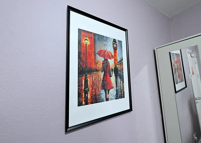 Stunning 3 Bedroom Serviced Flat In North London