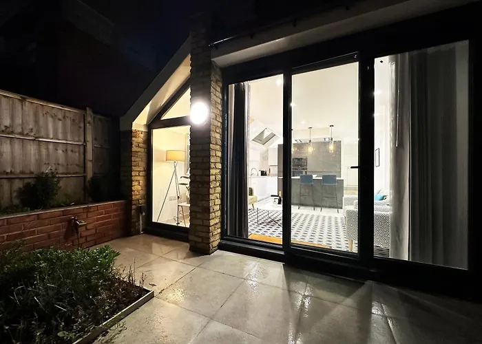 Nancy'S Place In Notting Hill - 2 Double Beds, Ideal For Families