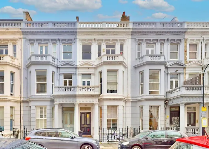 Bright & Spacious West Gem