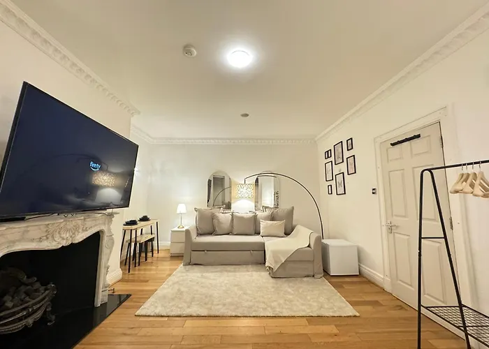 Hyde Park Corner House