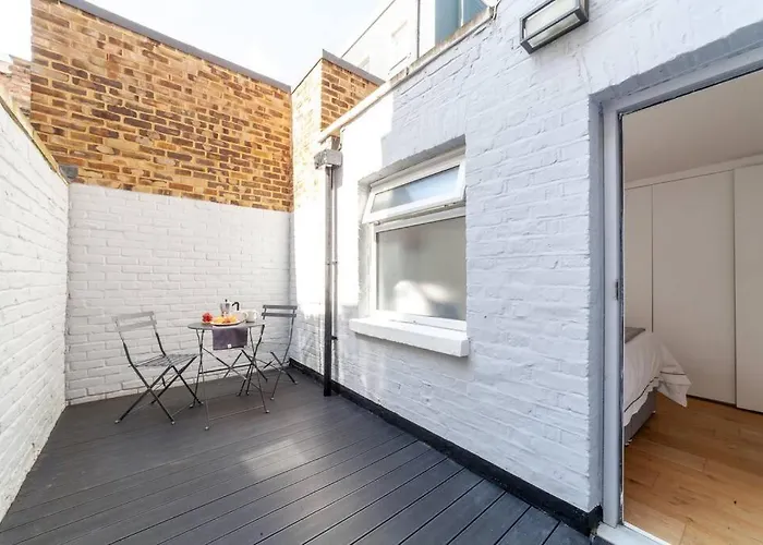 Charming 1 Bedroom Flat With Private Patio - West London, Kensington, Earl'S Court, Chelsea