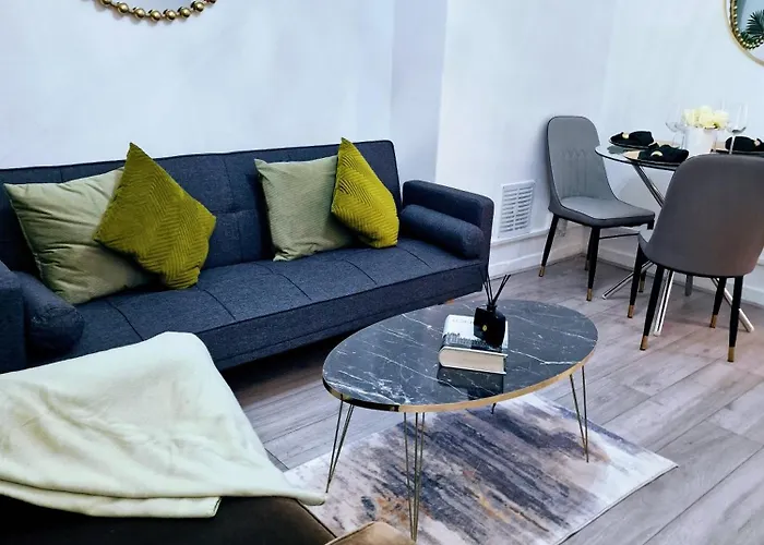 1 Bedroom Flat London