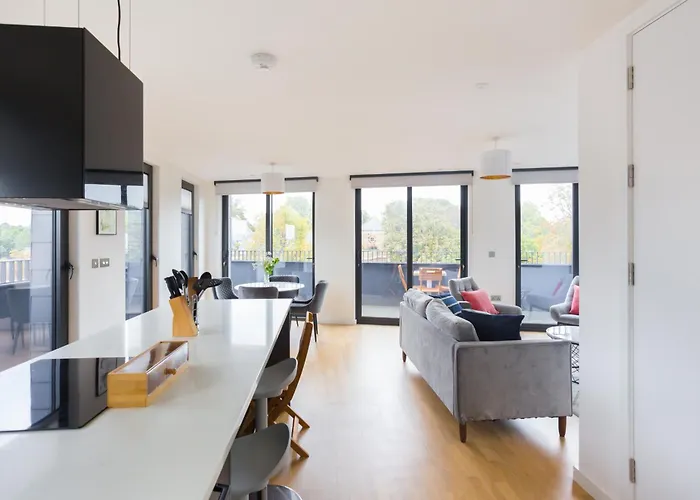 The Vale - Luxury Apartments