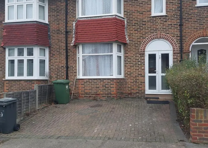 Catford Homely Home