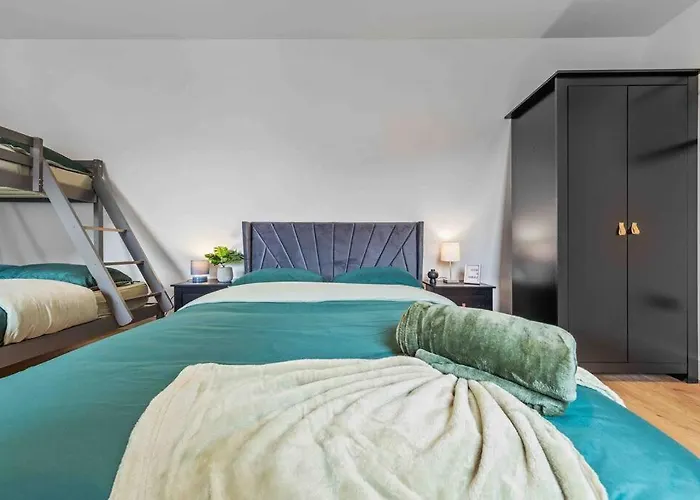 Serviced Apt In Central London Lr3