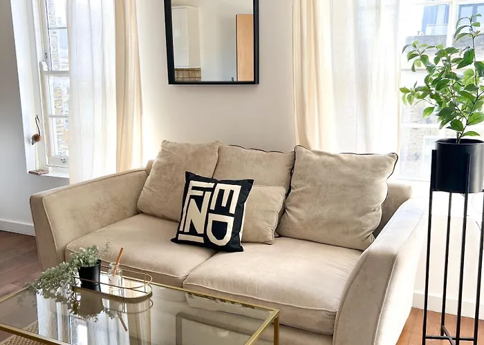 Stylish 1 Bedroom