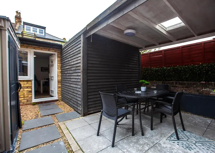 The Finsbury Guesthouse