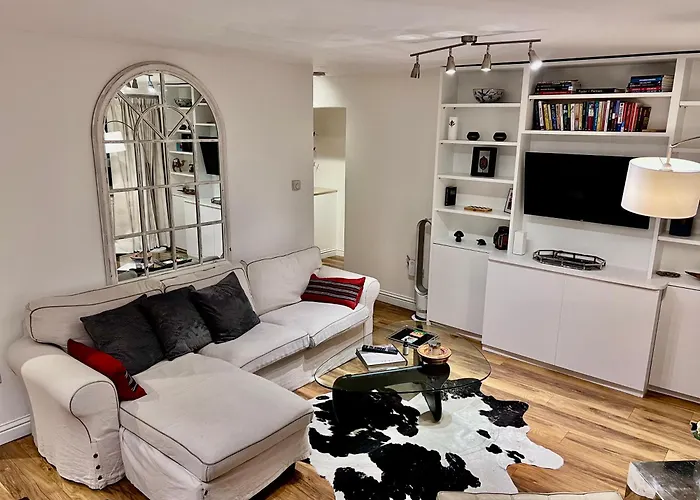 Bedroom Deluxe