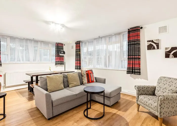 Spacious Ground Floor Apartment - Fab Location