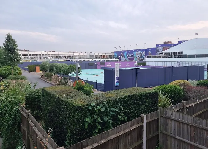 Queens View