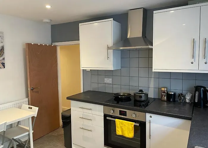 Comfy Private Bedrooms In Euston, Central London