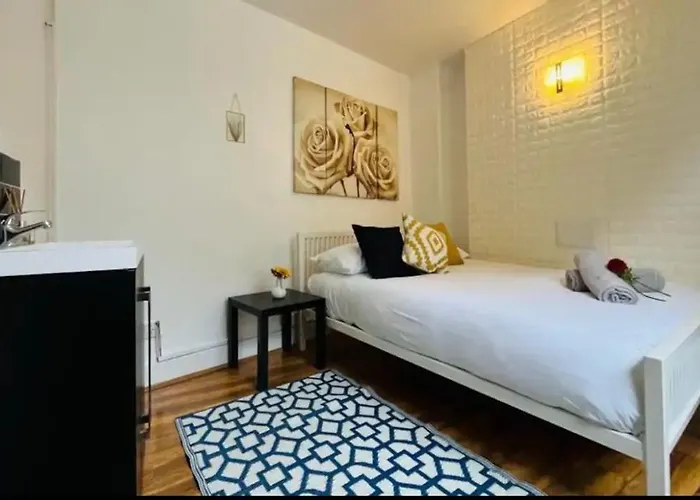 Room In Oxford Street London