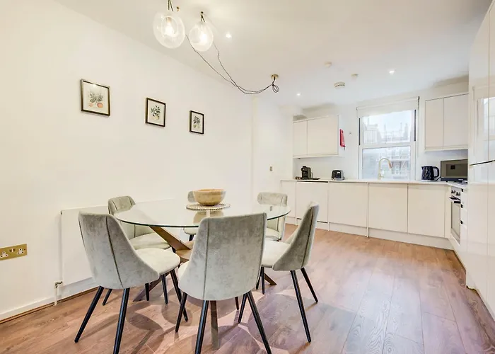Prime Marylebone 3 Bedroom Apartment