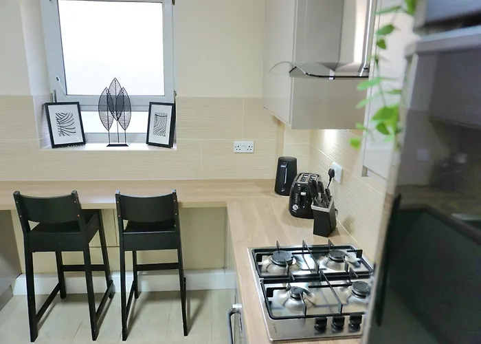Stylish Apartment In London, E14