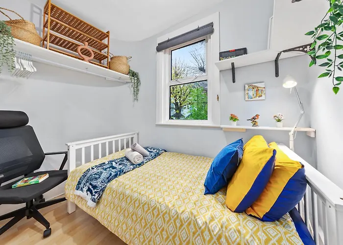 Artist'S Bright Hampstead Heath Village 2 Bed
