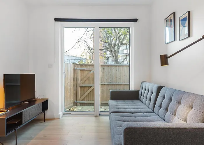 Spacious Clapham Apartments