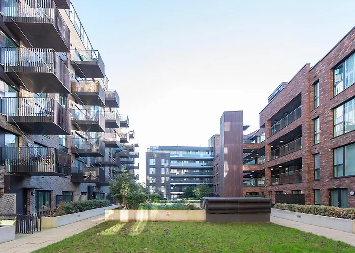 Stunning Luxury 2 Bedroom London Apartment