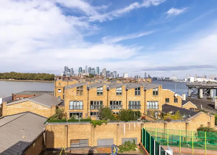 Stunning 1 Bed Flat In The Heart Of Greenwich