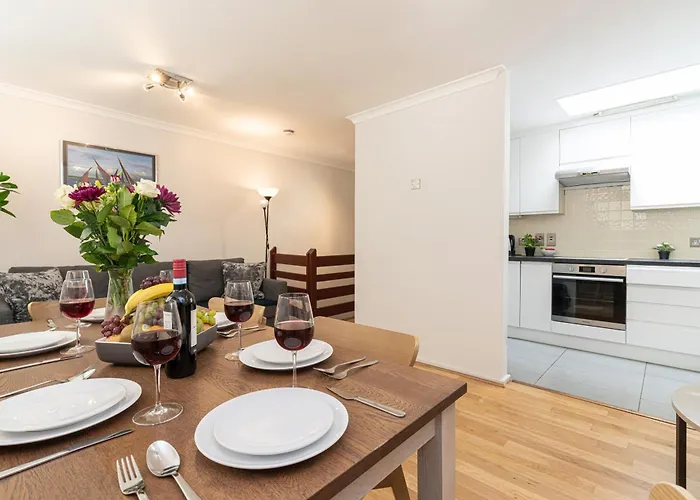 Goodge Apartments