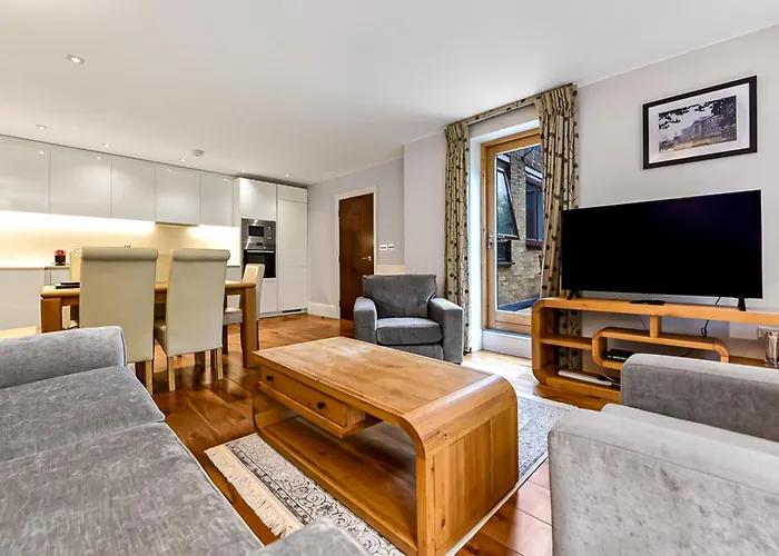 Tavistock Place s