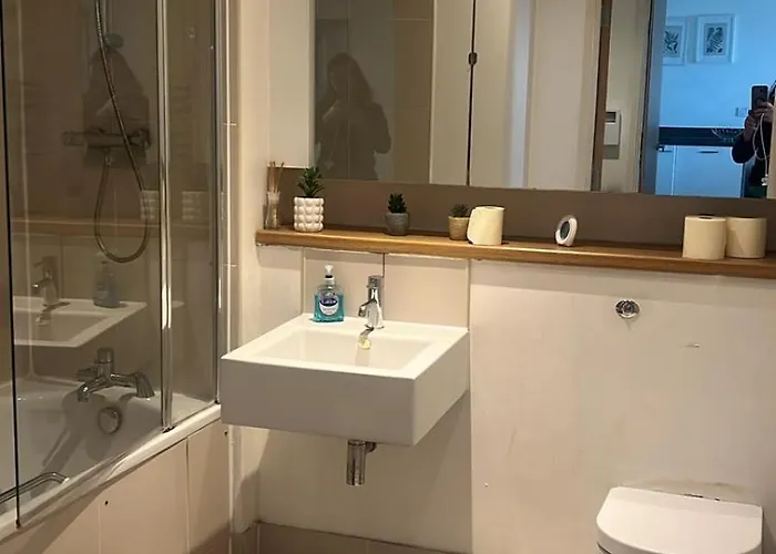 Appartamento 30 Secs To Euston Station Londra