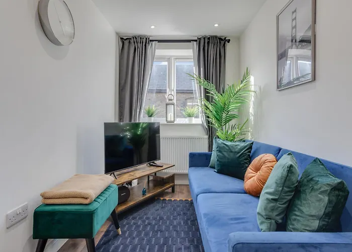 Modern 1 Bed - Nine Elms, Battersea