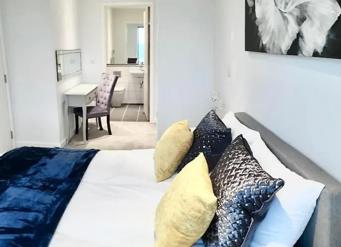 Luxury Apartment London