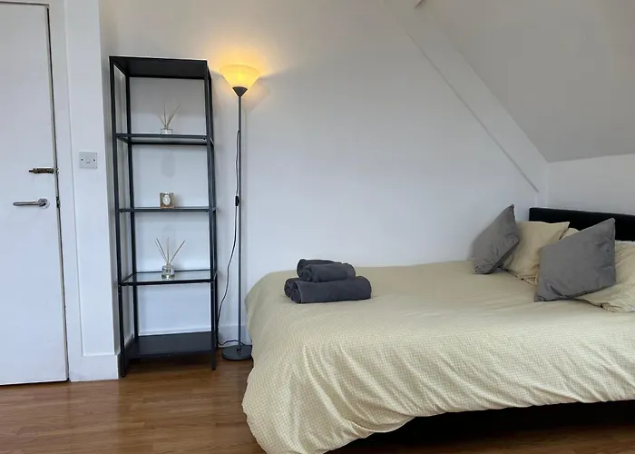 Wembley Stadium Serviced Apartments, 12Mins To Central London
